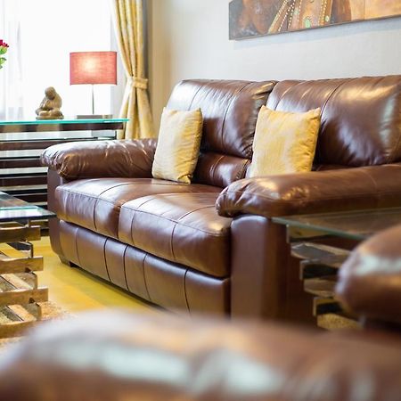 Luxury Town House In The Heart Of The Old City Chiang Mai Esterno foto