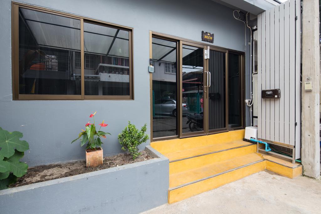 Luxury Town House In The Heart Of The Old City Chiang Mai Esterno foto