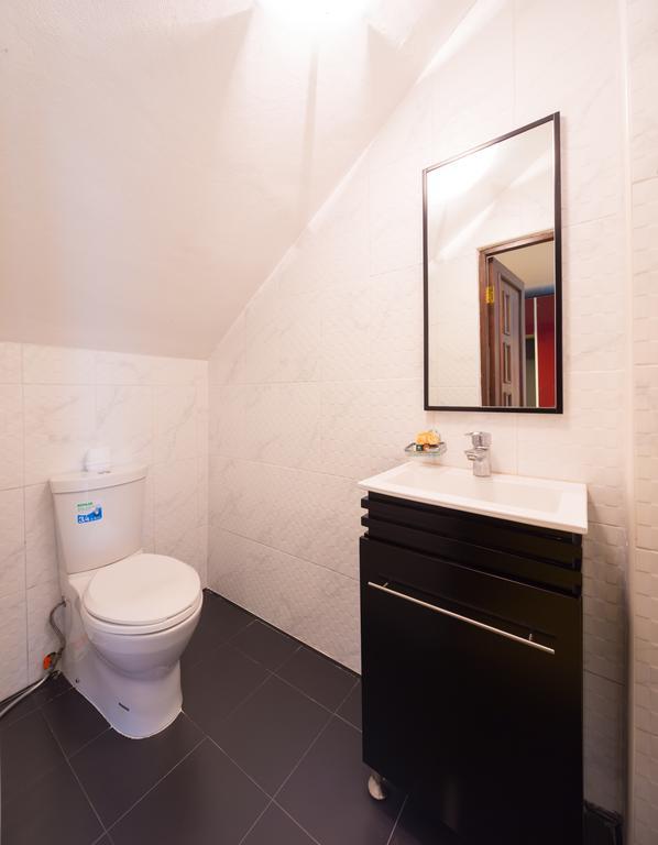 Luxury Town House In The Heart Of The Old City Chiang Mai Esterno foto