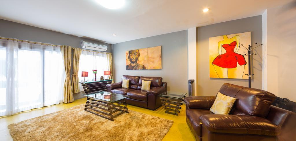 Luxury Town House In The Heart Of The Old City Chiang Mai Esterno foto